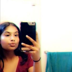 Meet your Posher, Haharleen